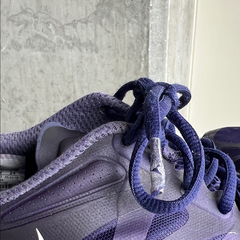 Nike Purple and White Women's Sneakers - Picture 11 of 11